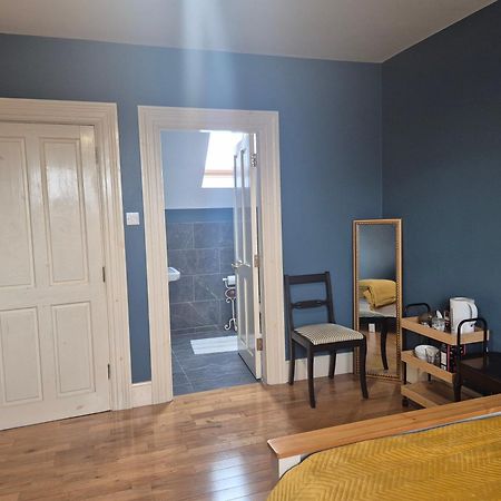 Ballinasloe Guest House In The Heart Of The Country Extérieur photo